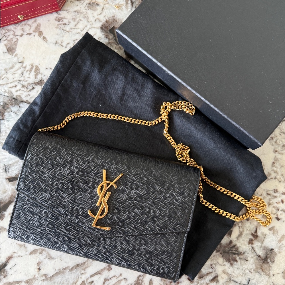 Yves Saint Laurent Uptown Wallet On Chain